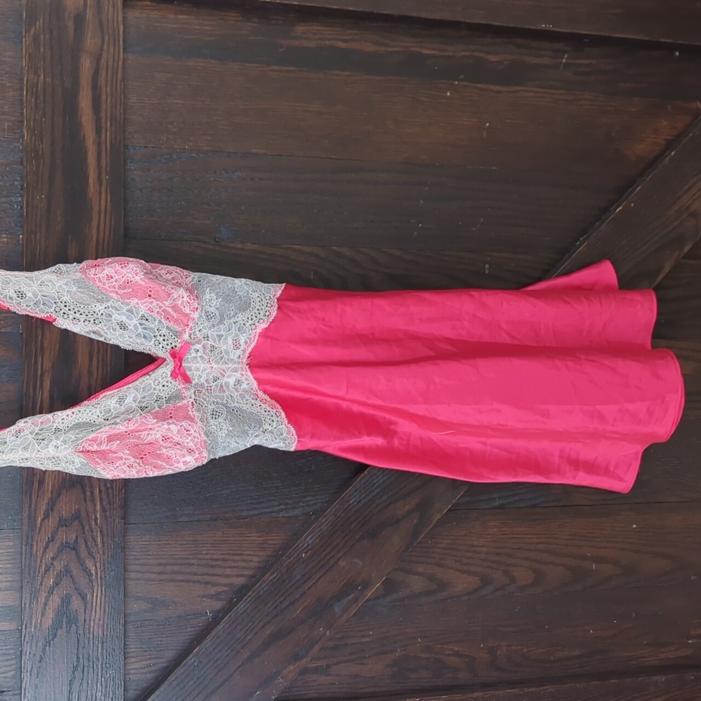 Pink nightie! Very good condition